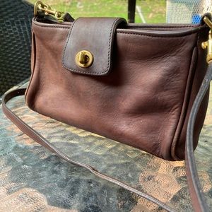 Vintage Coach crossbody
